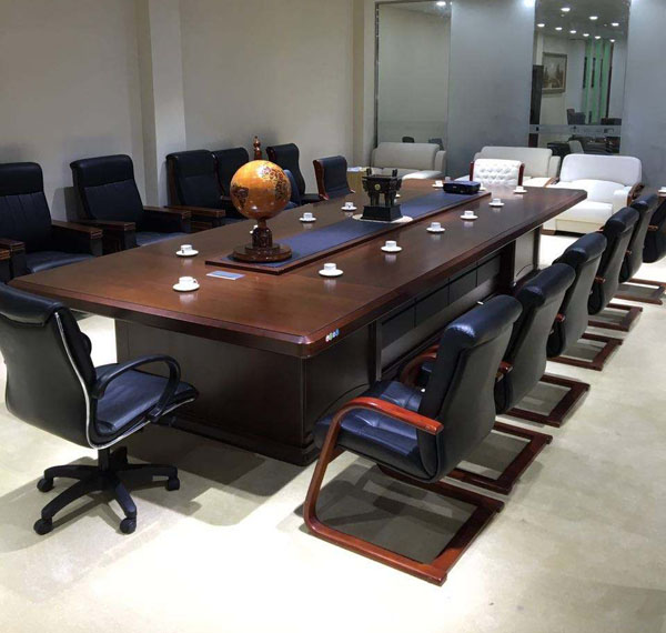 不同材質與種類的辦公家具如何養護？